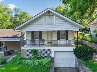 6249 E 9th St, Kansas City, MO 64125