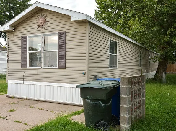 2900 Grand Ave Lot 104, Kearney, NE 68847