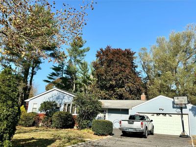 101 Burr Road, East Northport, NY, 11731