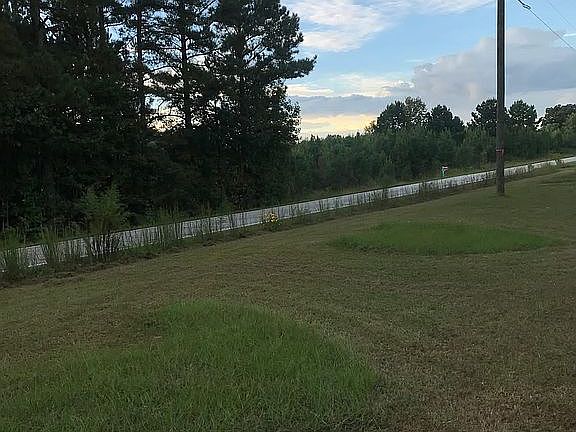 2nd image of 2168 Enon Rd