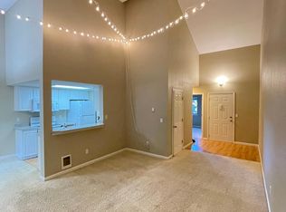 9917 SE Talbert St, Clackamas, OR 97015