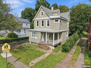 406 Saddle River Rd, Saddle Brook, NJ 07663