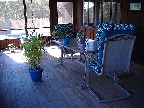 Screened Porch