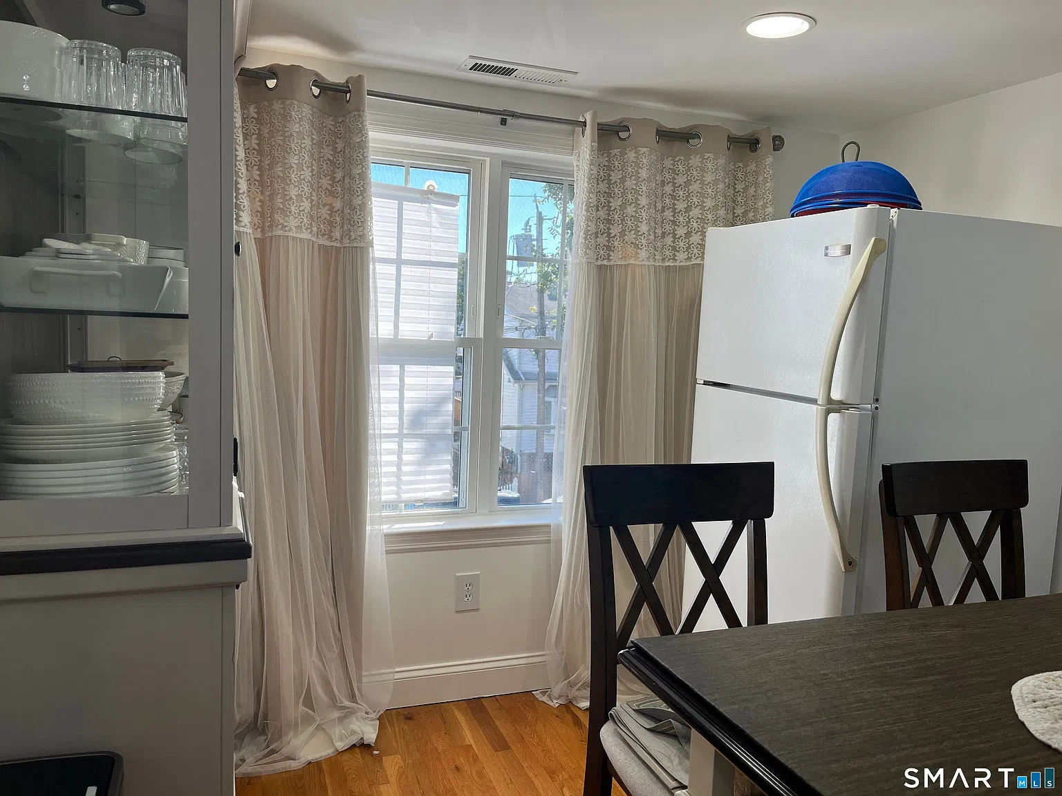 3 bed, 1880 sqft, $3,600 — Photo 4