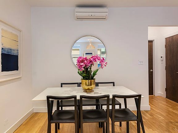5th image of 125 W 56th St APT 2A