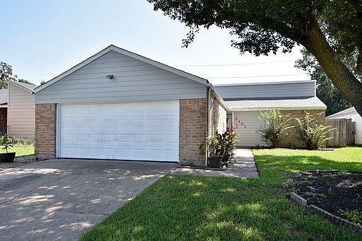 1st image of 4402 Hickory Grove Dr