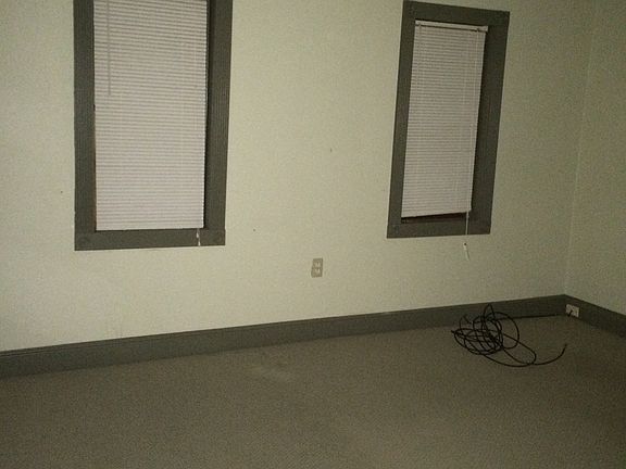 5th image of 21193 Miller Ave