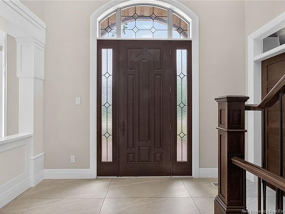 5th image of 16 Bromfield Ct