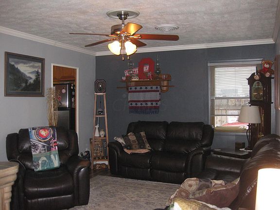 2nd image of 388 Middle Dr