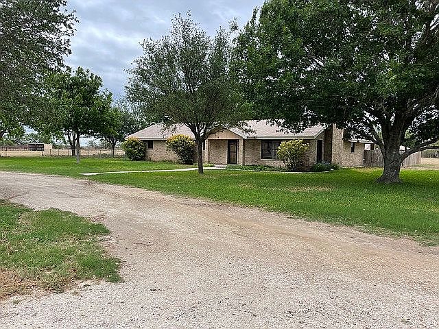 1st image of 570 N Fm 1049
