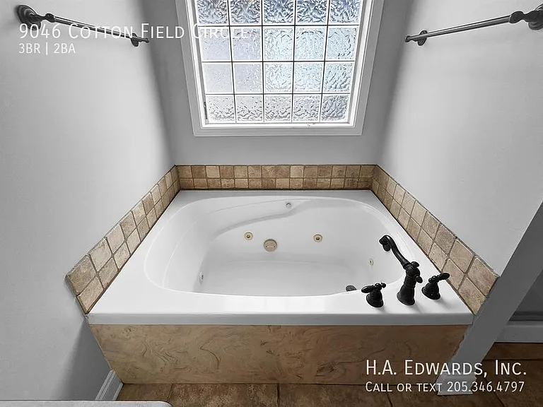 9046 Cotton Field Cir — Photo 9