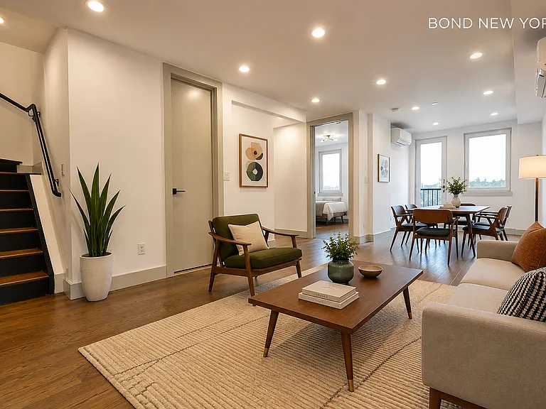 896 New York Ave #4B — Photo 1