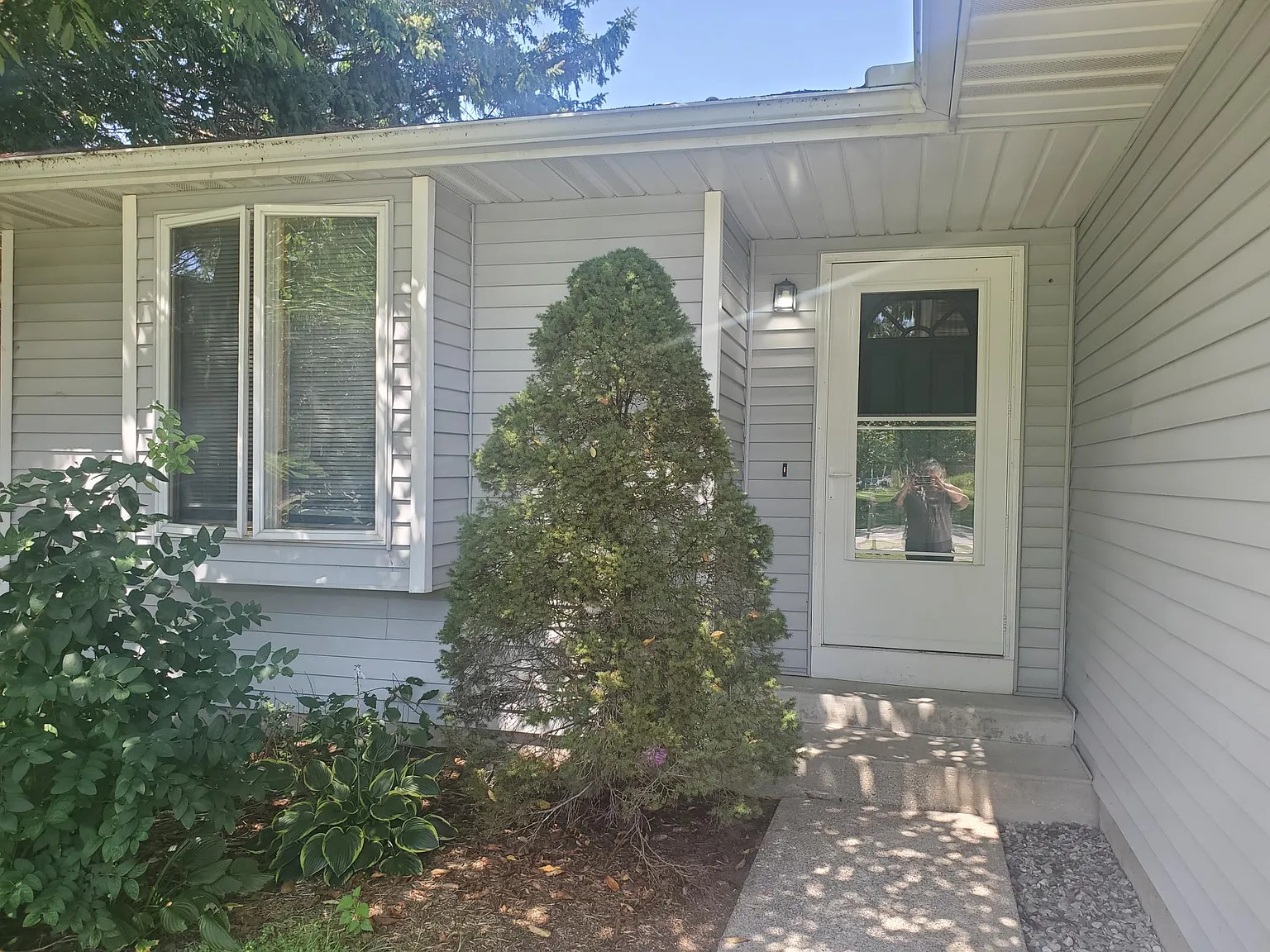 2 bed, 948 sqft, $1,500 — Photo 2