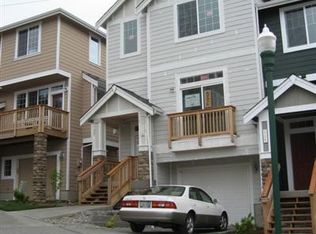 110 Wild Rose St, Fircrest, WA