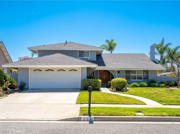 284 Larcom St, Thousand Oaks, CA 91360