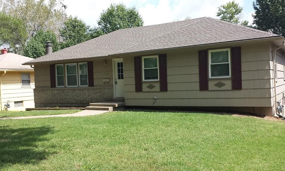 1st image of 8715 Stark Ave