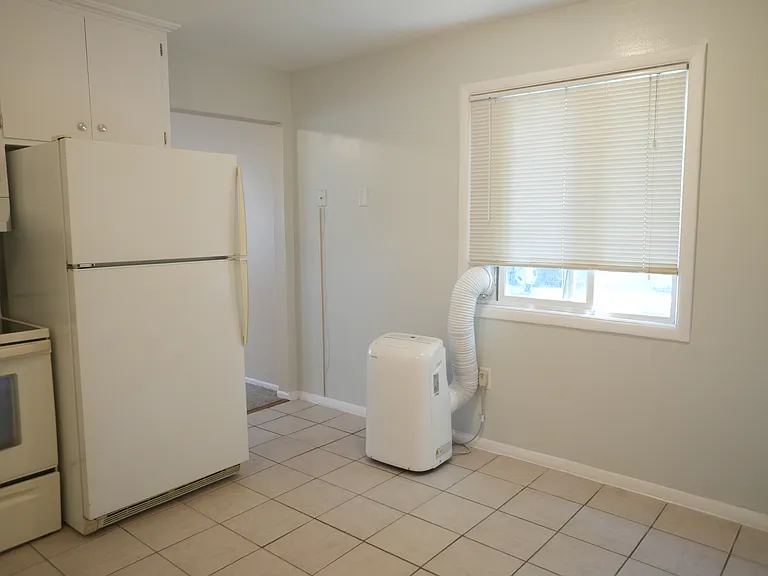 942 Berryman Rd #3 — Photo 11