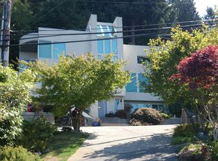 9300 California Dr SW, Seattle, WA 98136