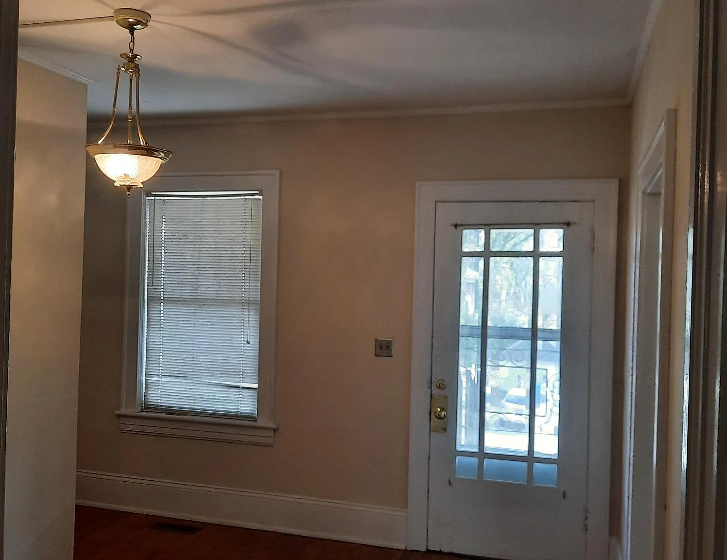 4 bed, 2214 sqft, $1,750 — Photo 4