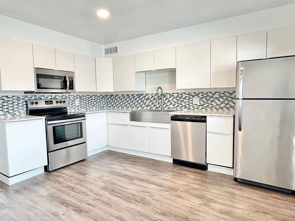 1st image of 4320 N 27th St APT 5