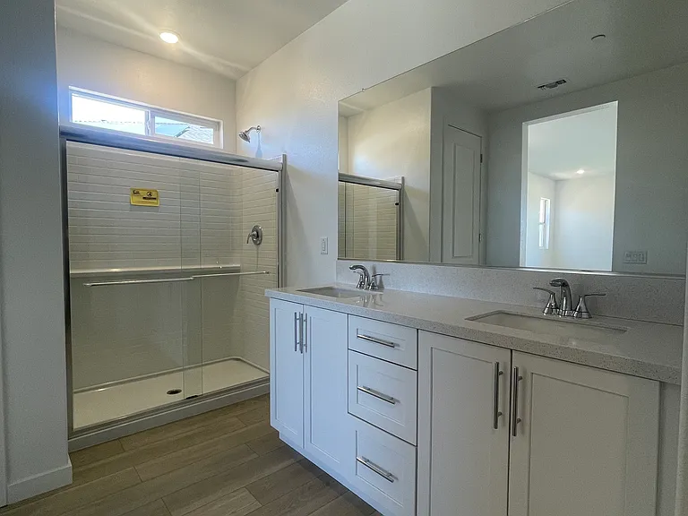 5529 W Avenue K13 — Photo 10