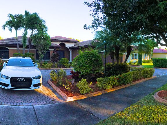 3rd image of 18109 SW 152nd Ave #0