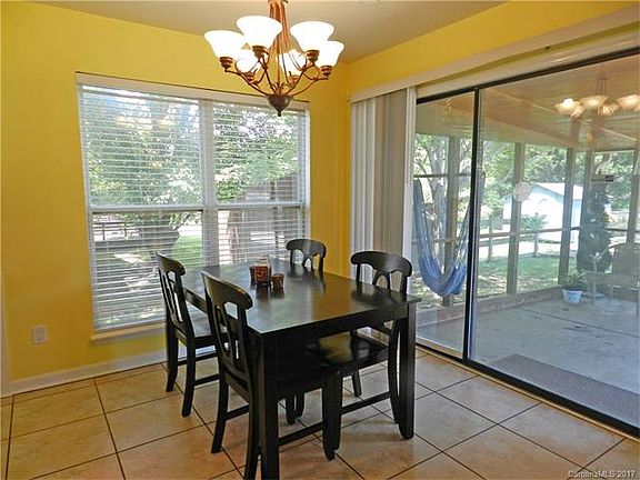 5th image of 11041 Vista Haven Dr