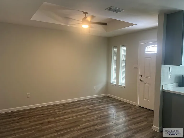 5600 Vidos Dr #B — Photo 6