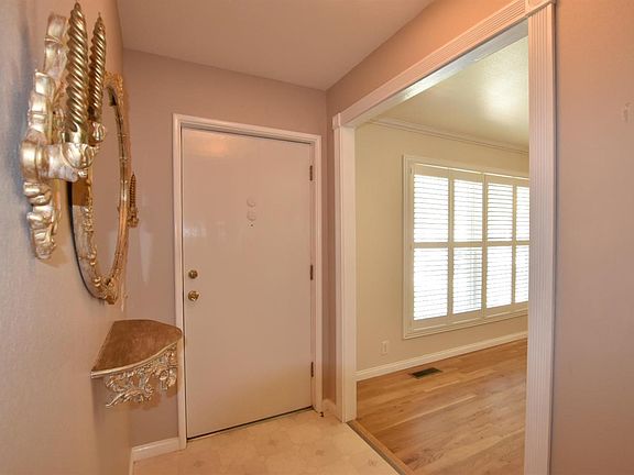 5th image of 2997 Westminster Dr