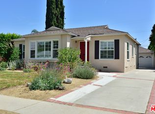 17532 Kittridge St, Van Nuys, CA