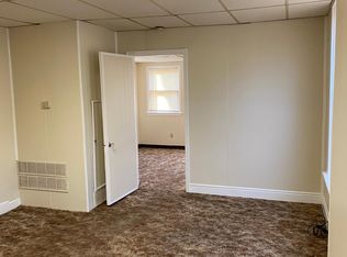 1008 S 4th St APT 5, Leavenworth, KS 66048