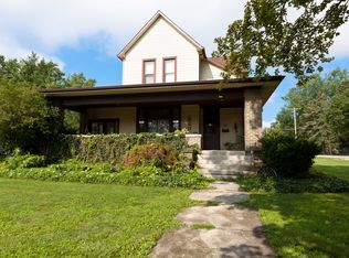 500 Maple St, Chenoa, IL 61726