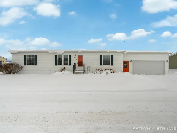 4210 Leeward Ln, Allendale, MI 49401