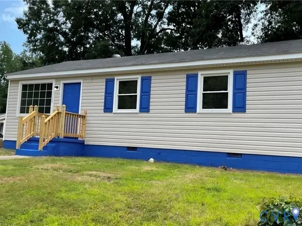 2349 Maclin Cir, Hopewell, VA 23860