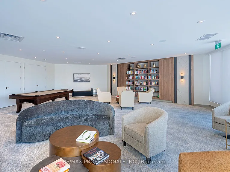 284 Mill Rd #B1 — Photo 24
