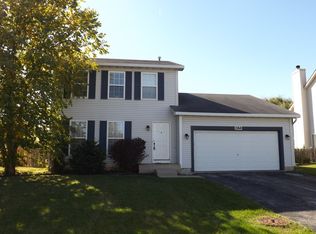 2268 N Tedy Ln, Round Lake Beach, IL