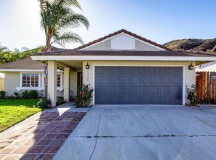 1734 Cherry Hill Rd, Santa Paula, CA 93060