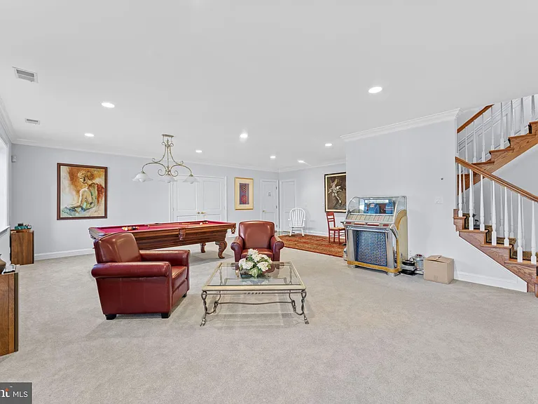 8541 Old Dominion Dr — Photo 86