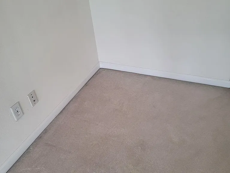 5049 Pine Lake Ct — Photo 31