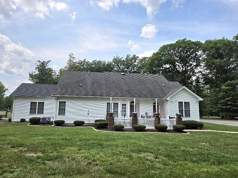 4952 Lansdowne Rd — Photo 5