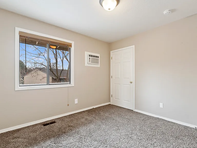 765 N Meaghan Pl — Photo 16