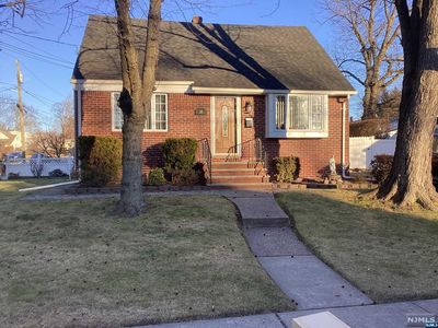 39 Pershing St, Dumont, NJ, 07628