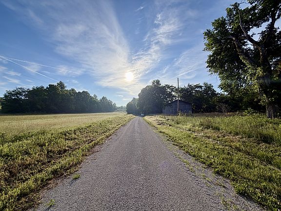3rd image of 1 Fattybread Branch Rd