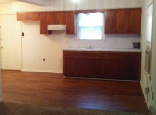 27085 Missouri Dr, Lebanon, MO 65536