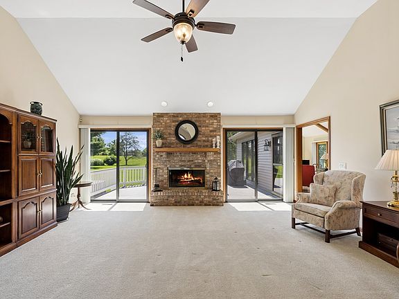 4th image of 6N731 Willowbrook Dr