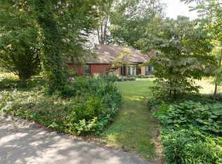 3364 Newburg Rd, Watterson Park, KY 40218