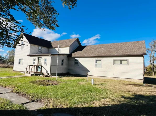 208 W Lincoln St, Lost Springs, KS 66859