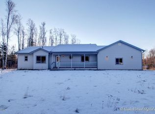 8782 E New Hope St, Palmer, AK 99645
