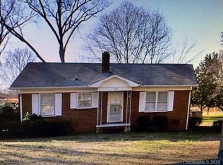 11908 Idlewild Rd, Matthews, NC 28105