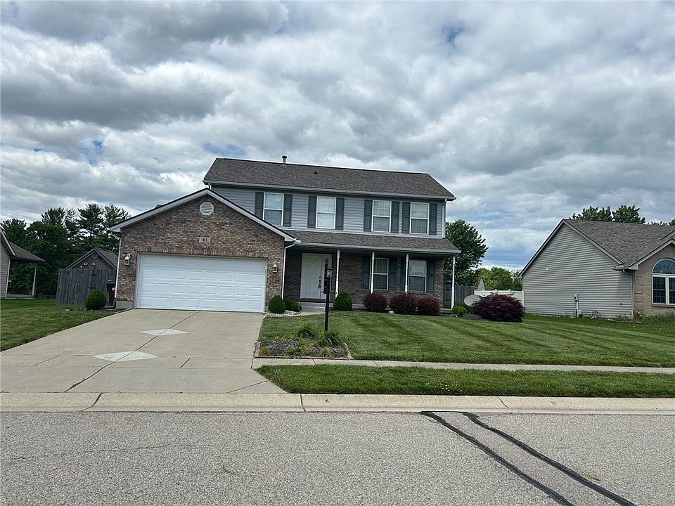 1st image of 61 Hillsdale Dr